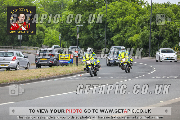 GP2505-587_LOGO_ON_PHOTO