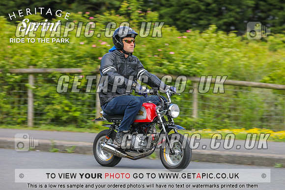 GP2406-489-C_LOGO_ON_PHOTO