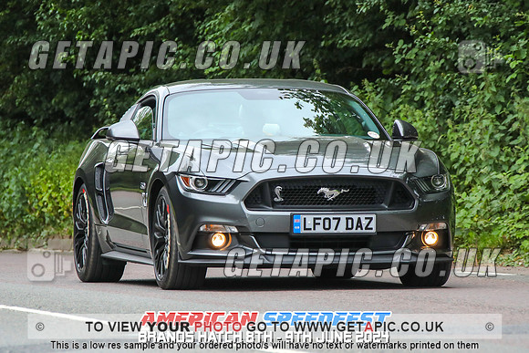 GP2406-10193-C_LOGO_ON_PHOTO