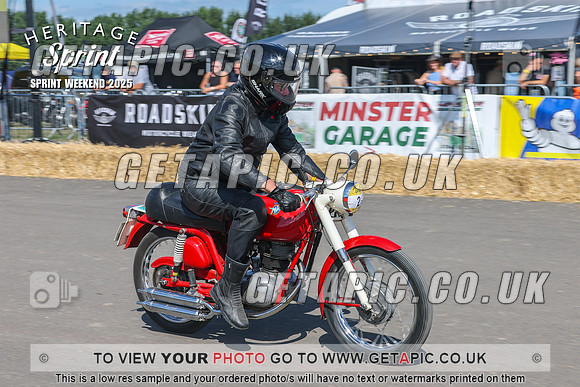 GP2508-3409-C_LOGO_ON_PHOTO