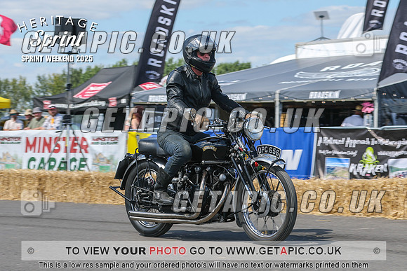 GP2508-4594-C_LOGO_ON_PHOTO