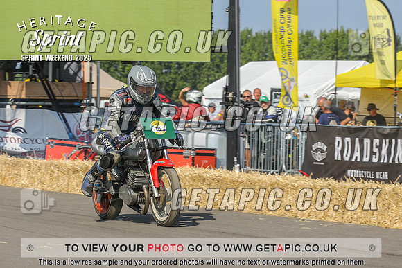 PP2508-3549_LOGO_ON_PHOTO