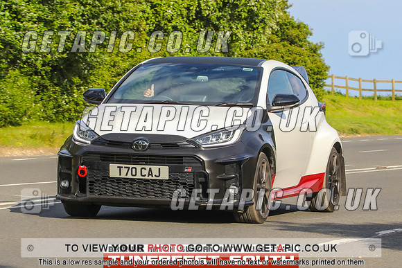GP2406-14067-C_LOGO_ON_PHOTO
