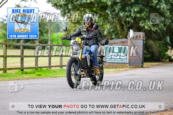 PR2408-07694_LOGO_ON_PHOTO
