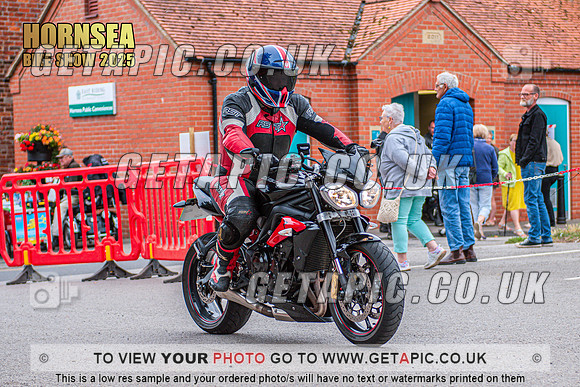 TW2508-4127_LOGO_ON_PHOTO