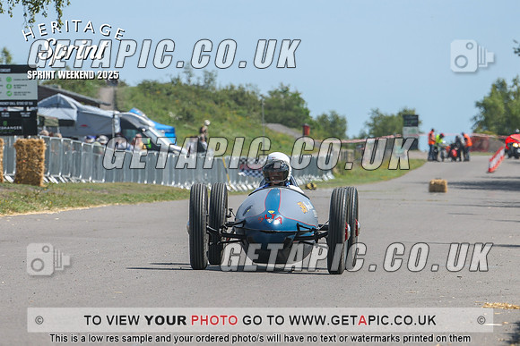 GP2508-3742_LOGO_ON_PHOTO