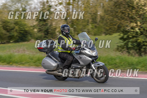 RS2104_1010