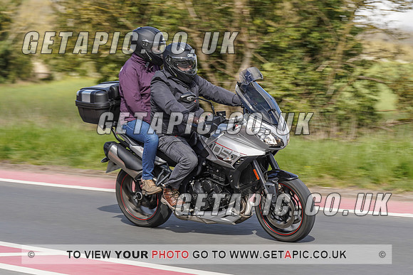 RS2104_1026