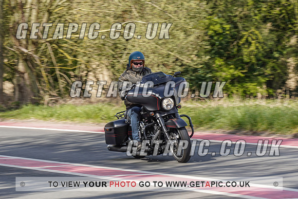 RS2104_1062