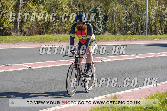 RS2104_1593