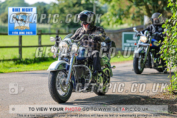 PR2506-02588_LOGO_ON_PHOTO