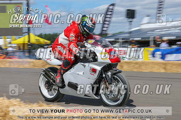 GP2508-3719_LOGO_ON_PHOTO