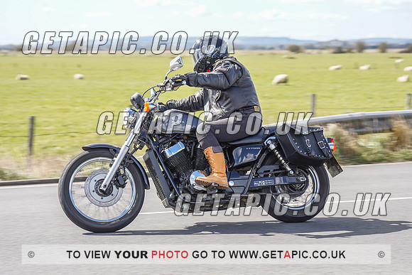 RS2204_1034