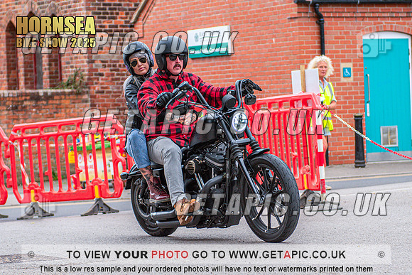 TW2508-4138_LOGO_ON_PHOTO