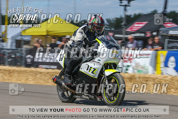 GP2508-3843-C_LOGO_ON_PHOTO