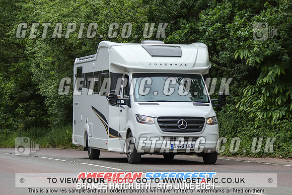 GP2406-10175_LOGO_ON_PHOTO