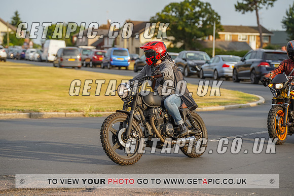 RS2207_8923