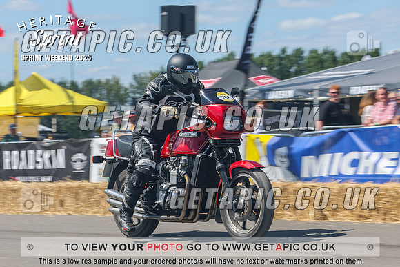 GP2508-4913_LOGO_ON_PHOTO