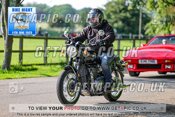 PR2506-02585_LOGO_ON_PHOTO