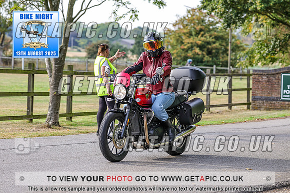 PR2508-08877_LOGO_ON_PHOTO