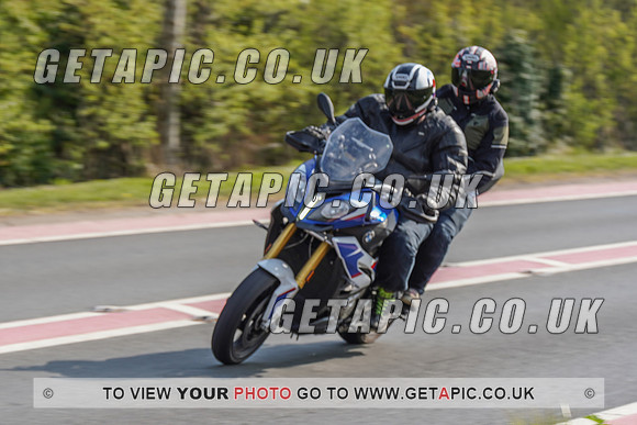 RS_2105_1002
