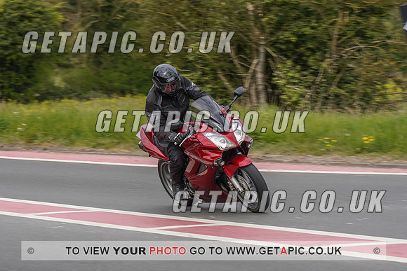 RS_2105_1038