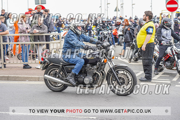 RS2205_13368