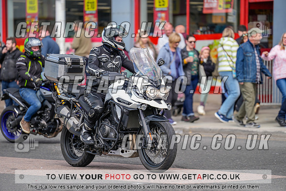 MW2505-3820