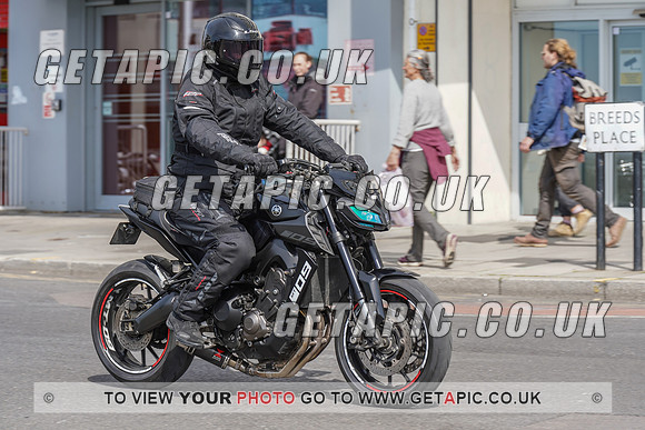 RS_2105_1443