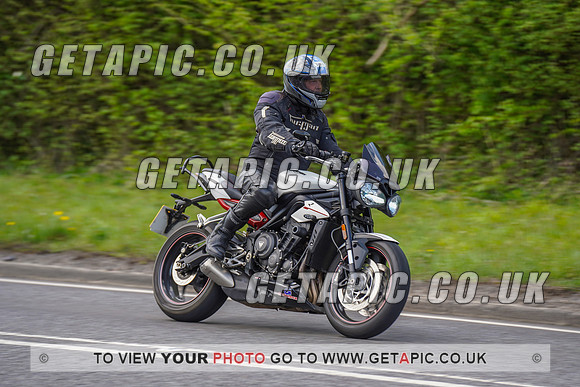 RS2204_12103