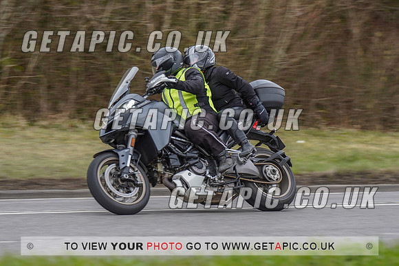 RS2203_1698