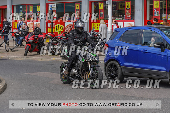 RS_2105_3527