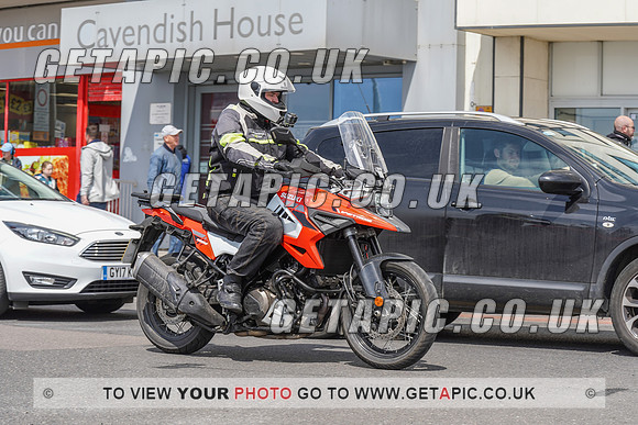 RS_2105_3551