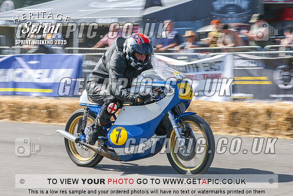 GP2508-6494_LOGO_ON_PHOTO