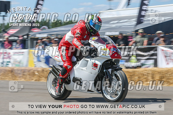 GP2508-5539-C_LOGO_ON_PHOTO