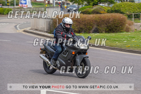 RS2204_4652