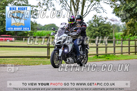 PR2408-04989_LOGO_ON_PHOTO