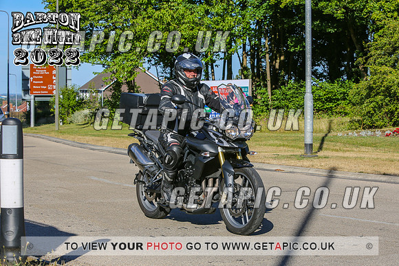 SB2207-12914_WITH_LOGO_ON_PHOTO