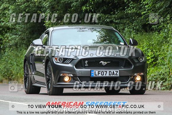 GP2406-10191-C_LOGO_ON_PHOTO