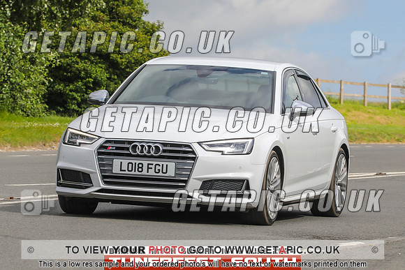 GP2406-11549-C_LOGO_ON_PHOTO