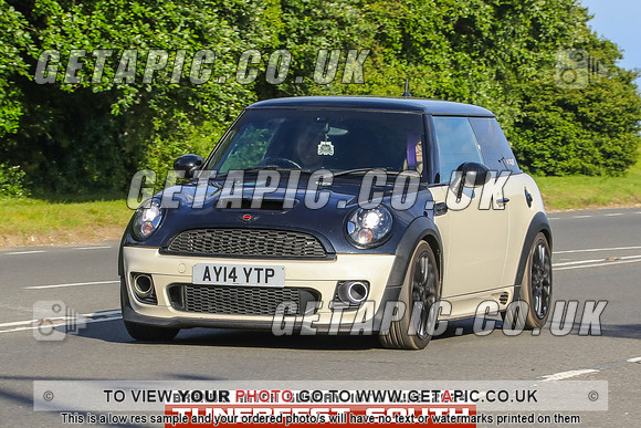 GP2406-14229-C_LOGO_ON_PHOTO