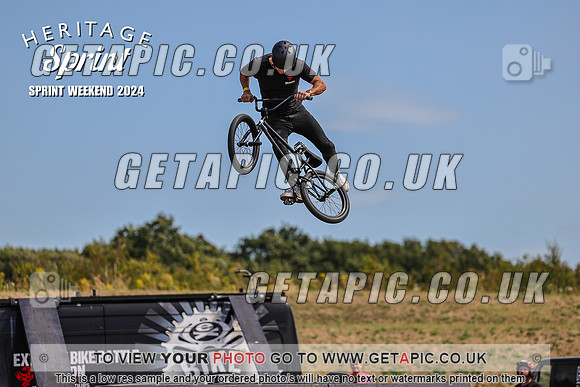 PR2408-01188-C_LOGO_ON_PHOTO