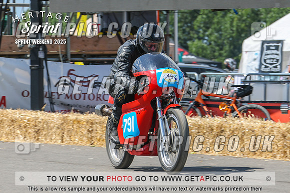 GP2508-4691-C_LOGO_ON_PHOTO