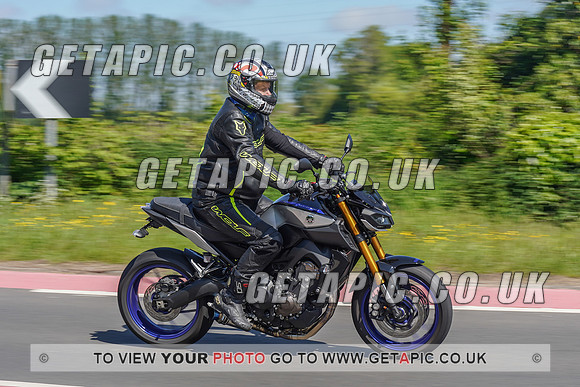 RS2105_6477