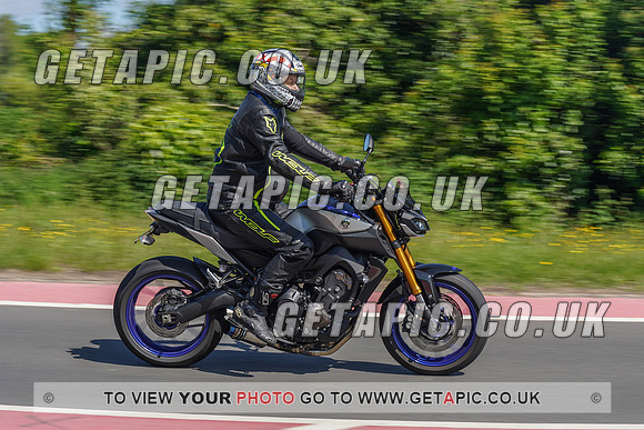 RS2105_6478