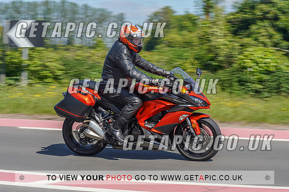 RS2105_6480