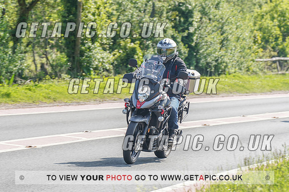 RS2105_6417