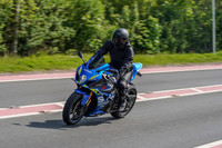 RS2105_6429
