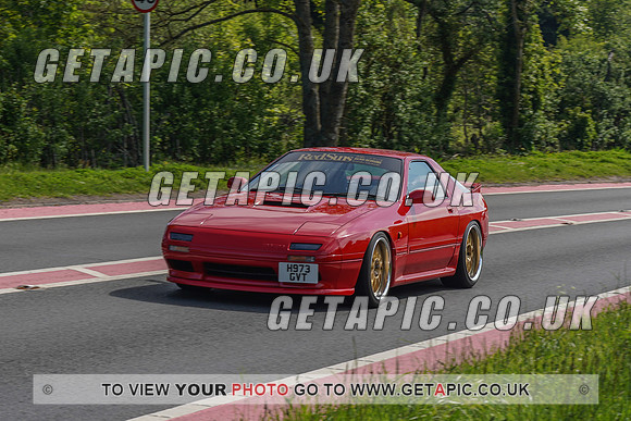 RS2105_6432