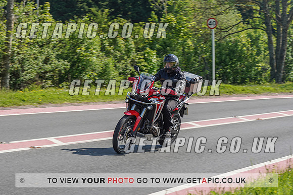 RS2105_6437